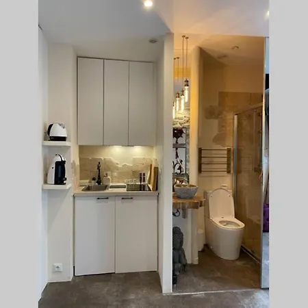 Tiny Gallery Gare Montparnasse *