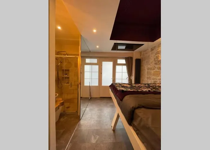 Appartement Tiny Gallery Gare Montparnasse